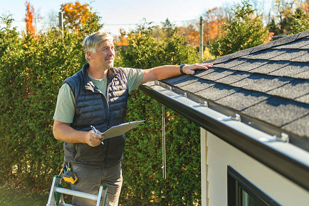 Professional Roofing technician working in Westmont, CA